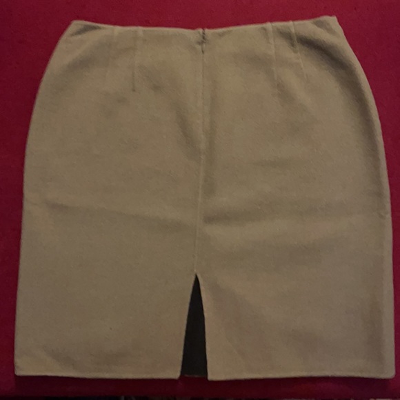 Kate Hill Women’s Size 12 Camel Wool Skirt - Picture 2 of 9